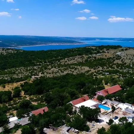 Authentic Stone With Pool, Obrovac *