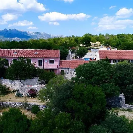 Villa Authentic Stone With Pool, Obrovac Kruševo